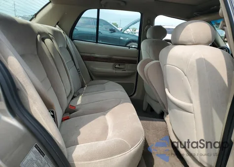 2001 Mercury Grand Marquis Gs z USA, uszkodzony, nr VIN 2MEFM74W71X699165